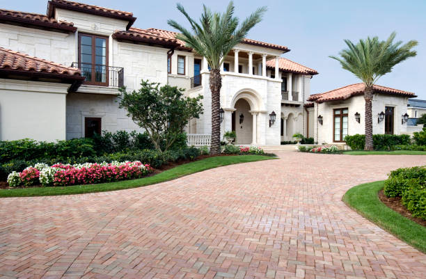 Best Driveway Paving Contractor  in Valdese, NC